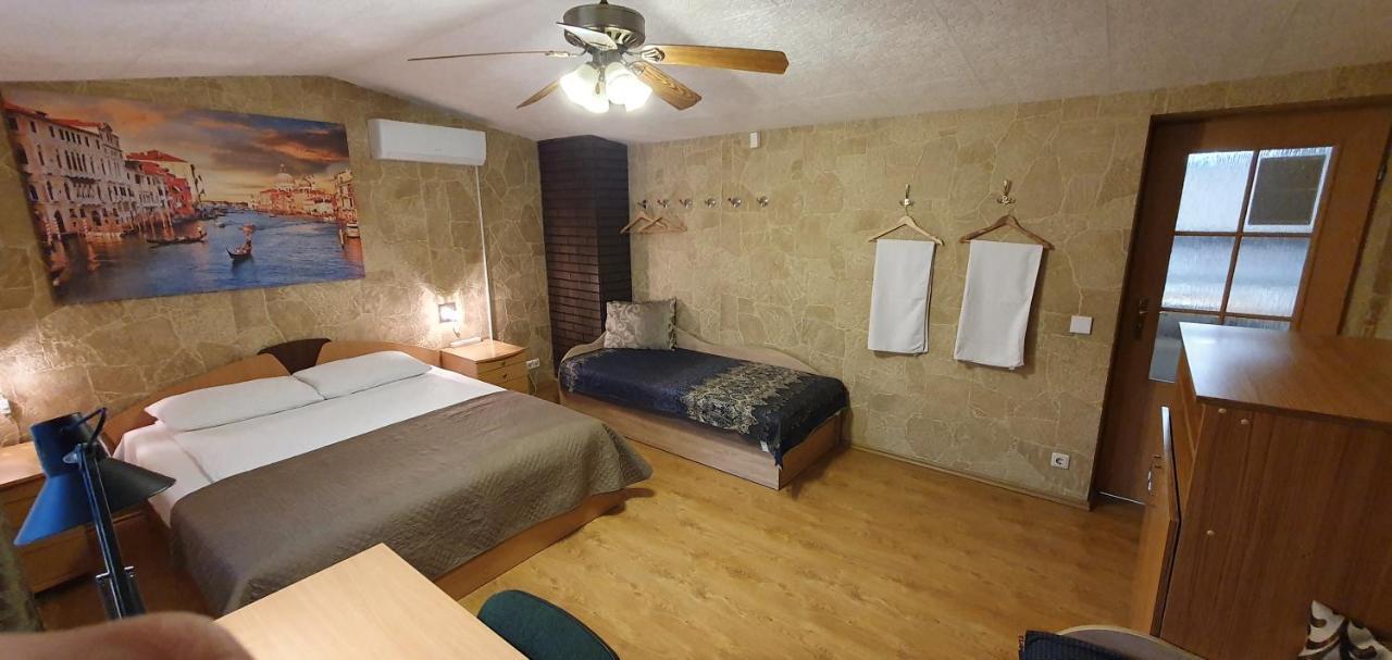Aparthotel 4 ,, Cosy House Billiard " - Sauna & Parking Kaunas Exteriér fotografie